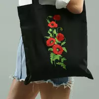 Повседневная эко-сумка с вышивкой "Маки" в черном цвете